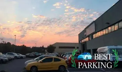 GREEN PARKING