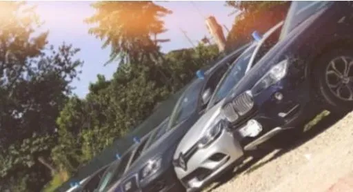 PARKING CARS
