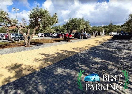 PIRAINETO AIRPORT PARKING