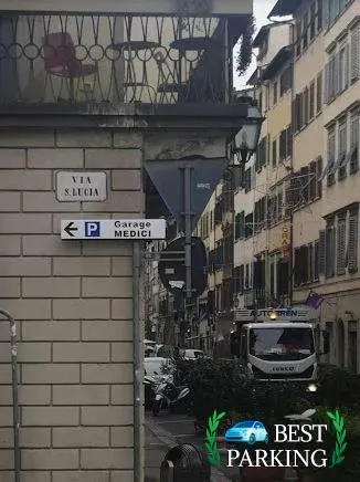 STAZIONE SMN PARKING CLUB