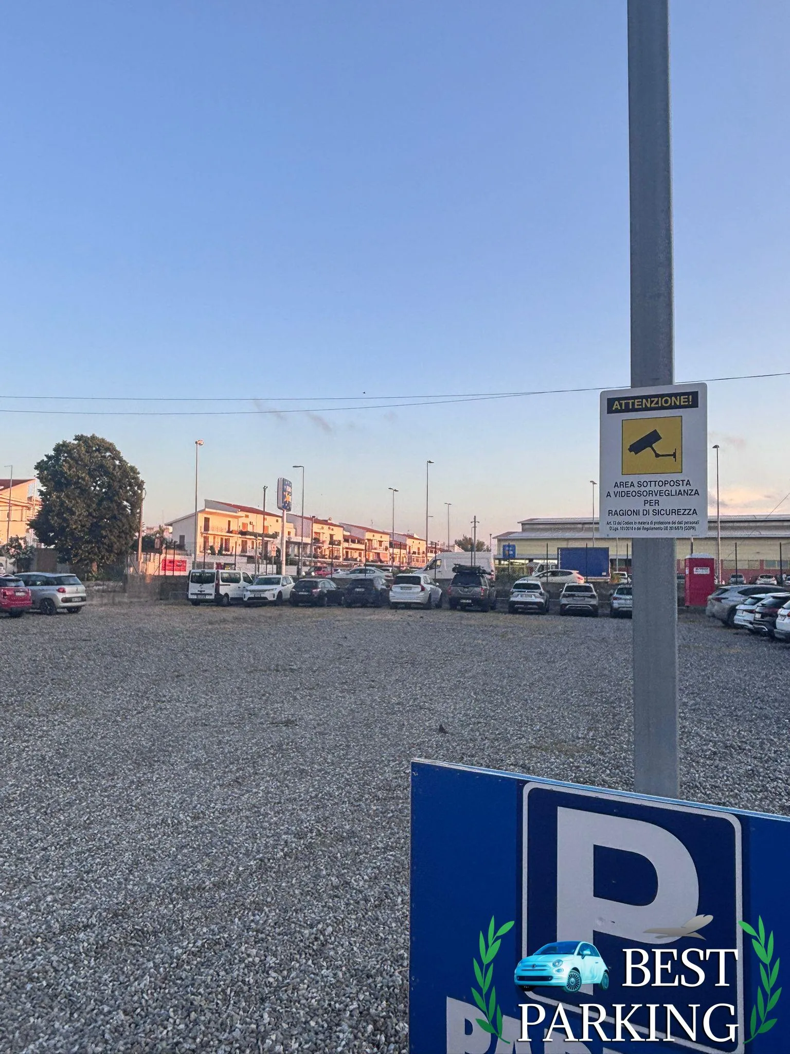PETIT PARKING