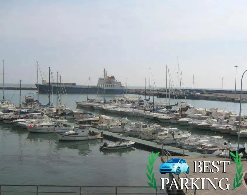 Best Parking Porto Anzio